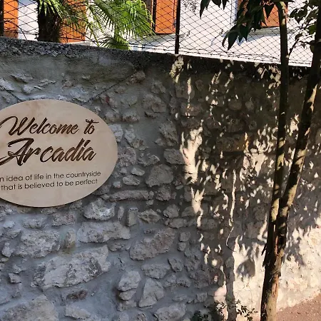 Arcadia By Arcotrilogy-homes Appartamento